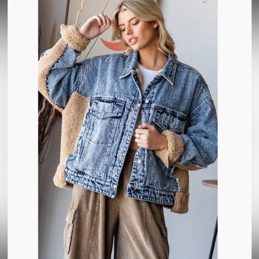 Oli & Hali Blue Acid-Wash Denim Jacket with Tan Sherpa Trim